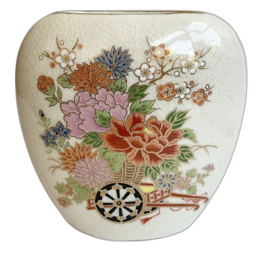Vintage Asian Japanese Vase Porcelain Flower Cart Cream Pink Small Made in Japan - Picture 1 of 16